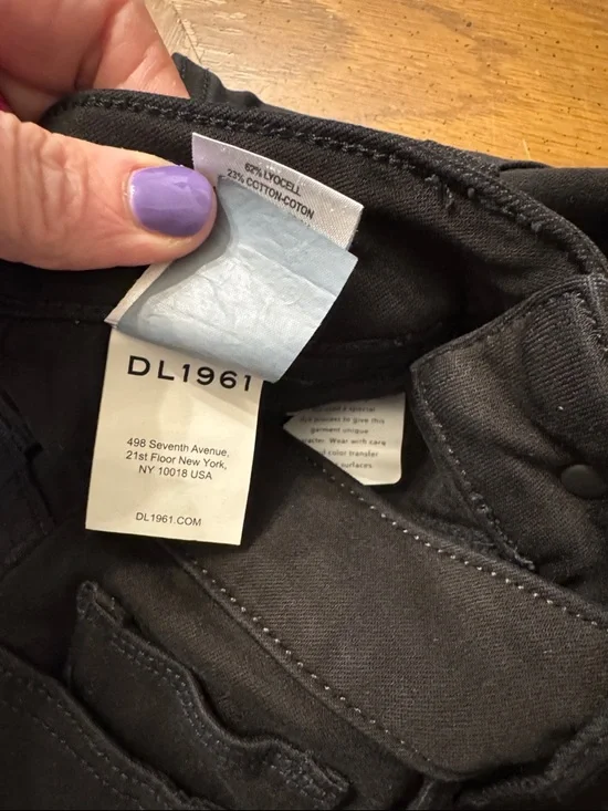 DL1961 Florence 27 Instasculpt Cropped Black Hail 26” inseam - Picture 6 of 10